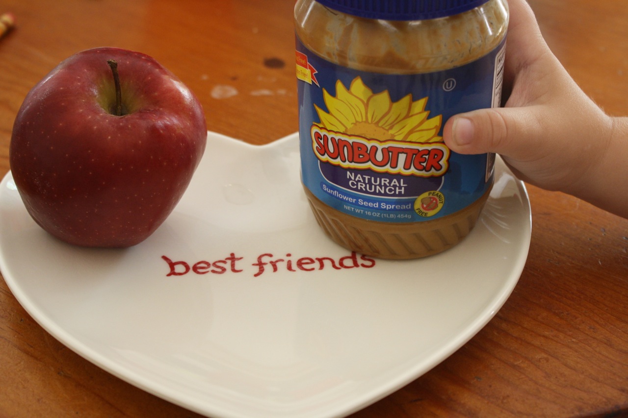 Crunchy SunButter Plus Apple ‘Sandwich’ Recipe