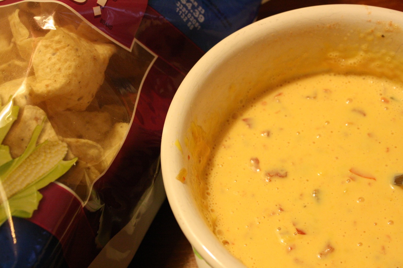 Fast Food for Slow Sundays: Rotel Cheese Dip